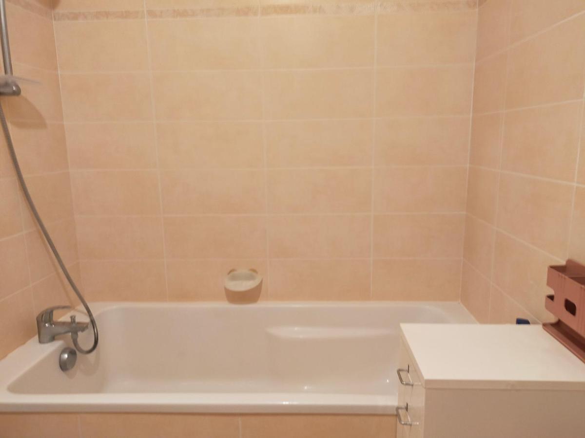 chambre privée Annemasse Esterno foto